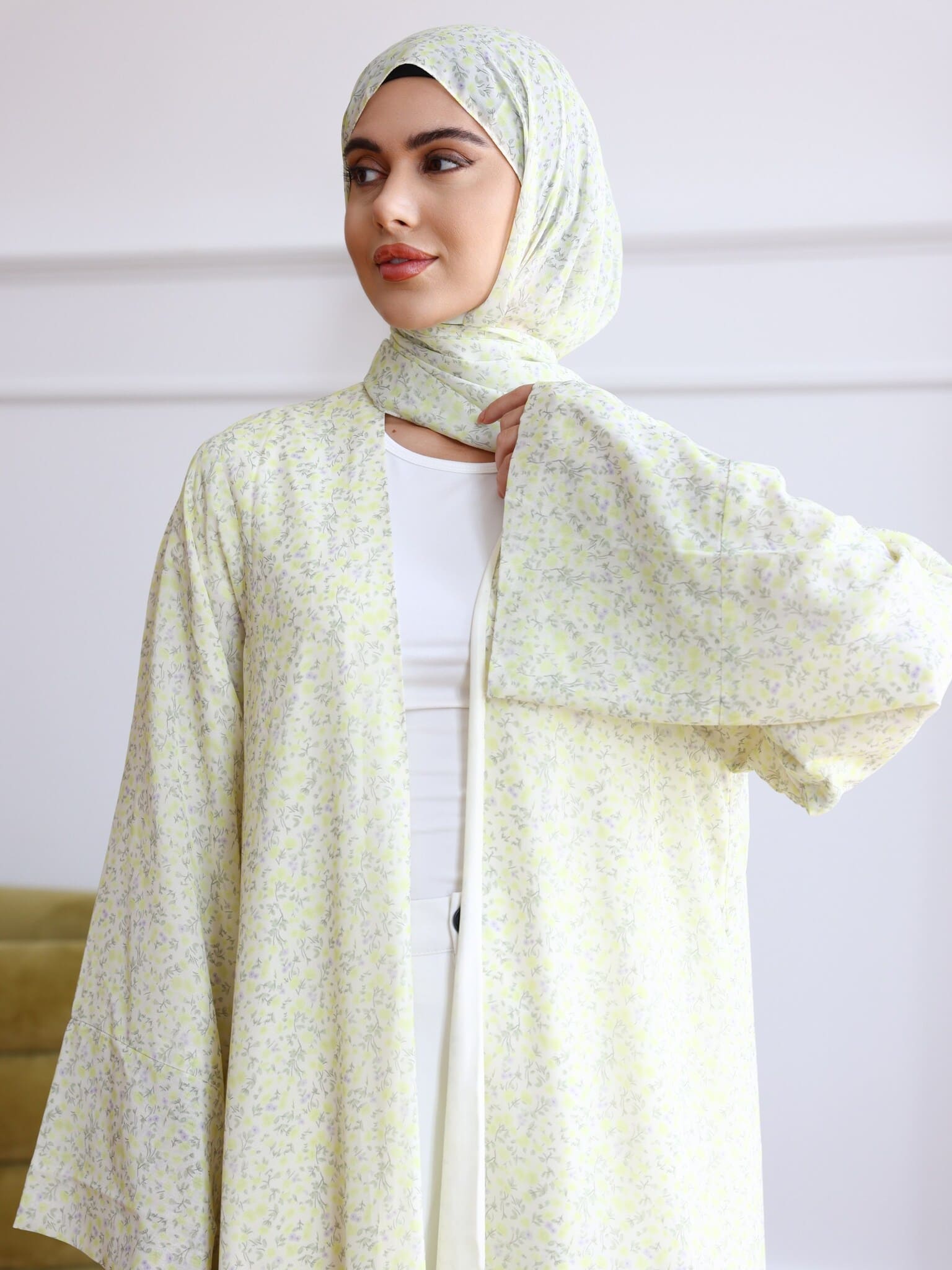 Lila Floral Stole