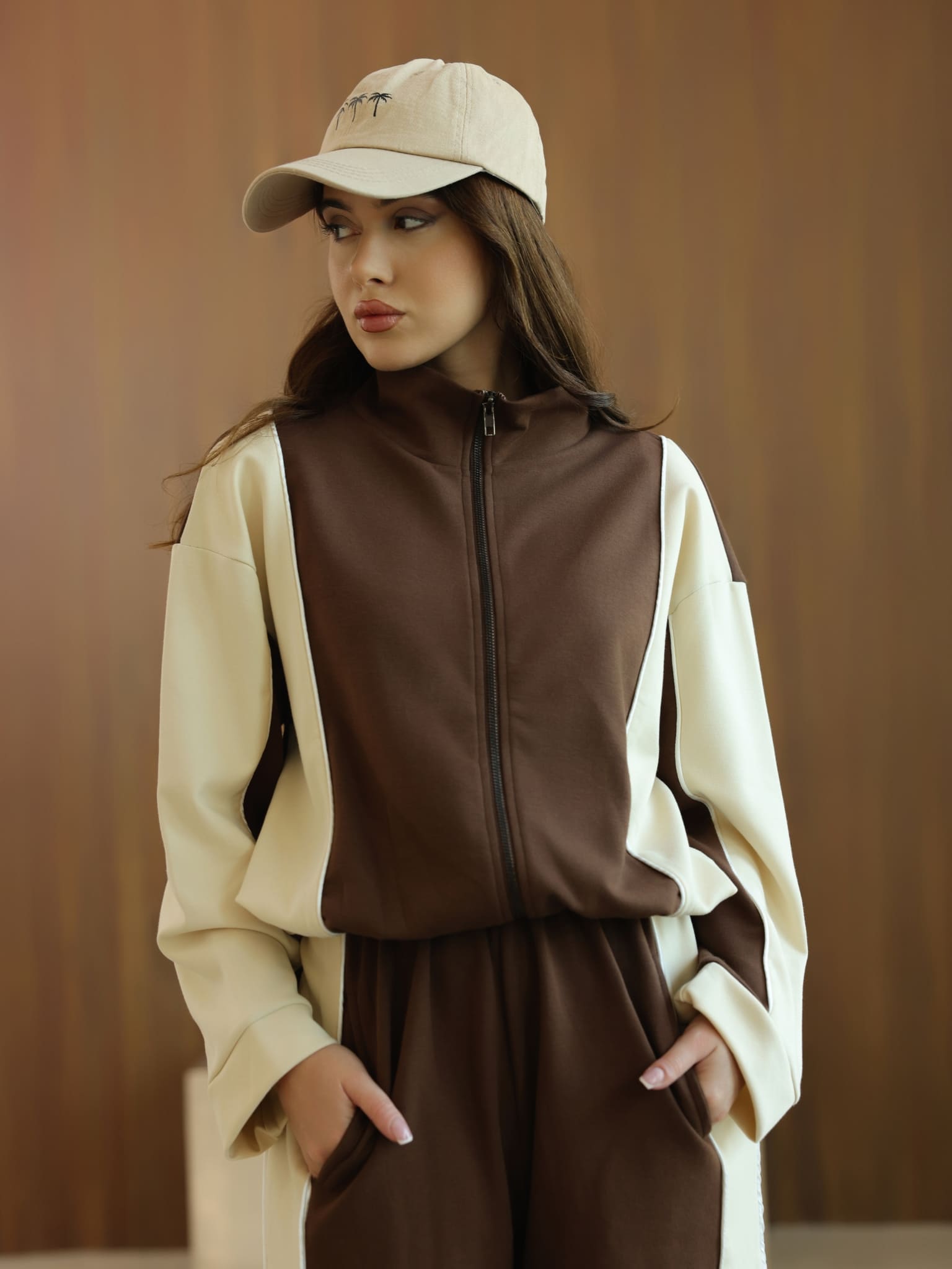 Signora Brown And Cream Softstreme Pull Over Sweat Shirt