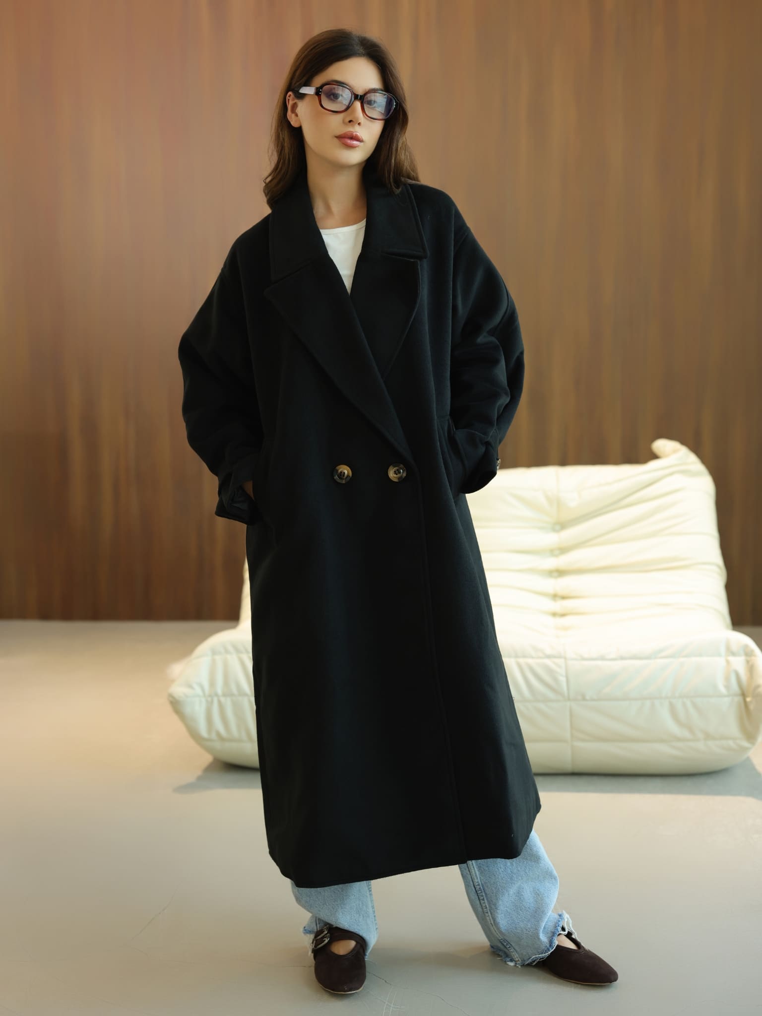 Vela Long Winter Black Coat