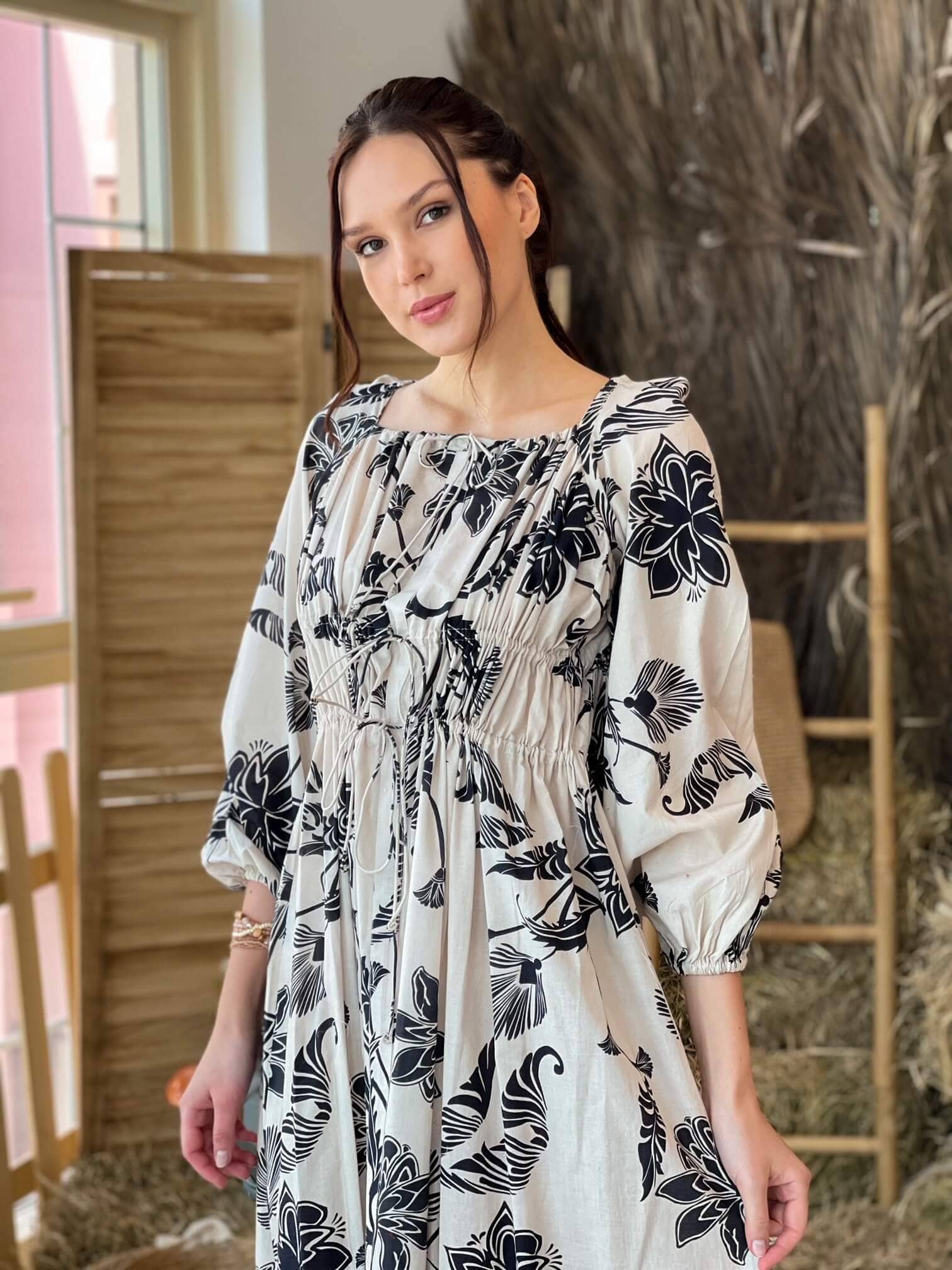 Creme - Black And White Summer Dress Dresses  - Sowears
