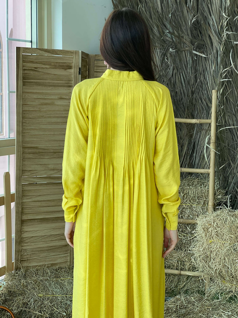back of yellow button down dress