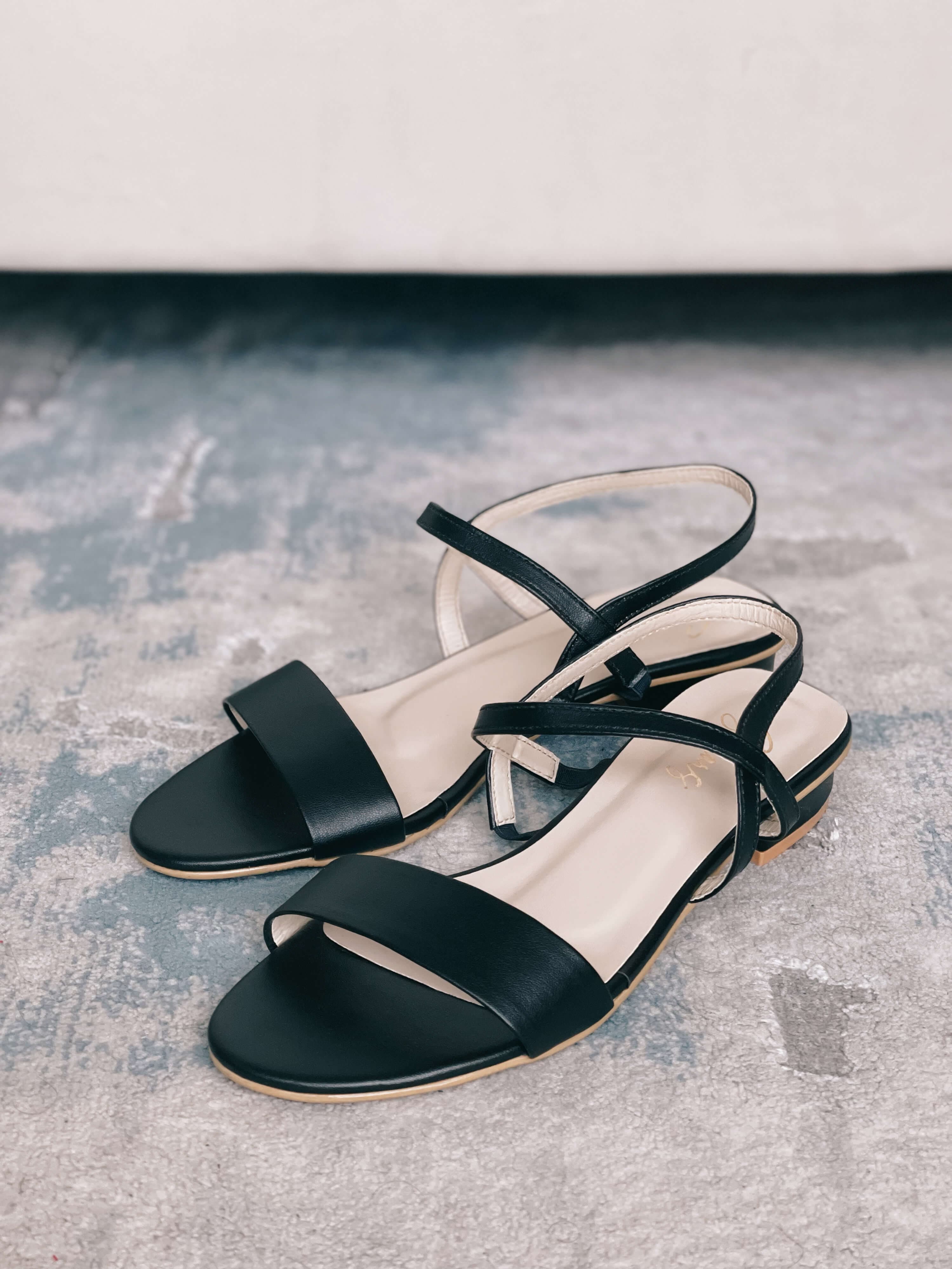 Basic sales black sandals