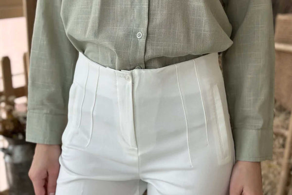 Style Ideas for High Waisted Dress Pants With Crop Top