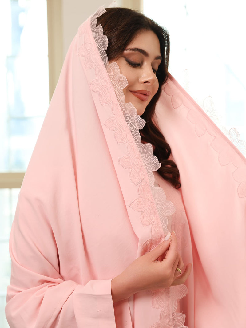 Primrose Embroidered Stole