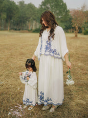 Mini Rinza Embroidered Skirt And Shirt Set For Girls