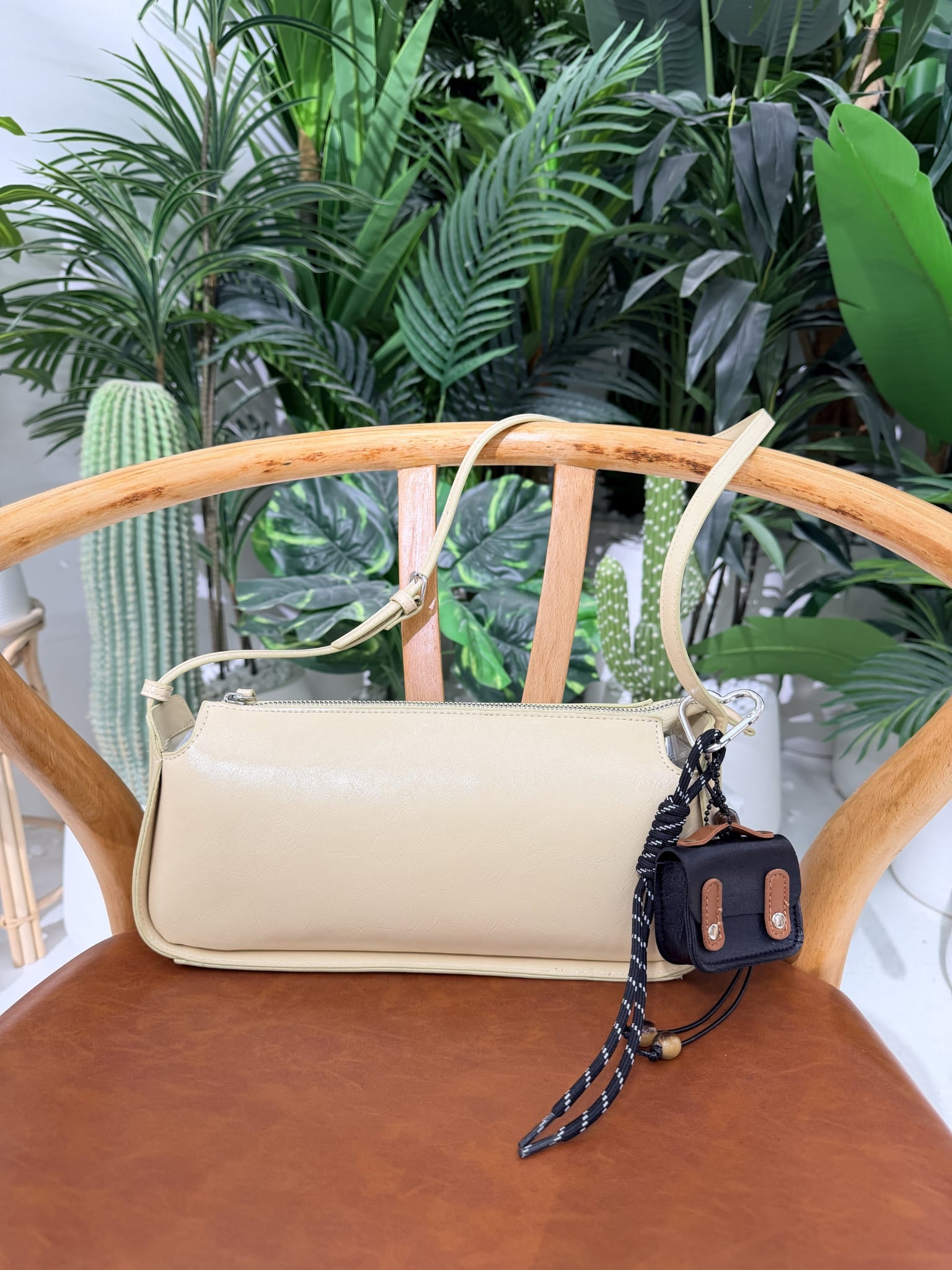 Mini Case Brown And Black Bag Charm