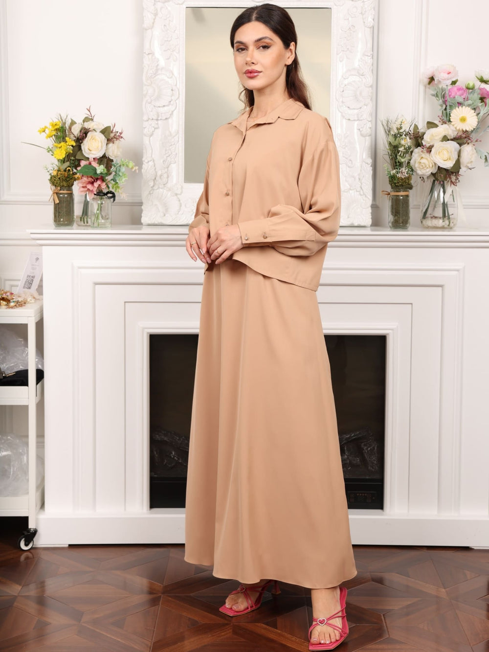 Aylin Beige Shirt And Dress