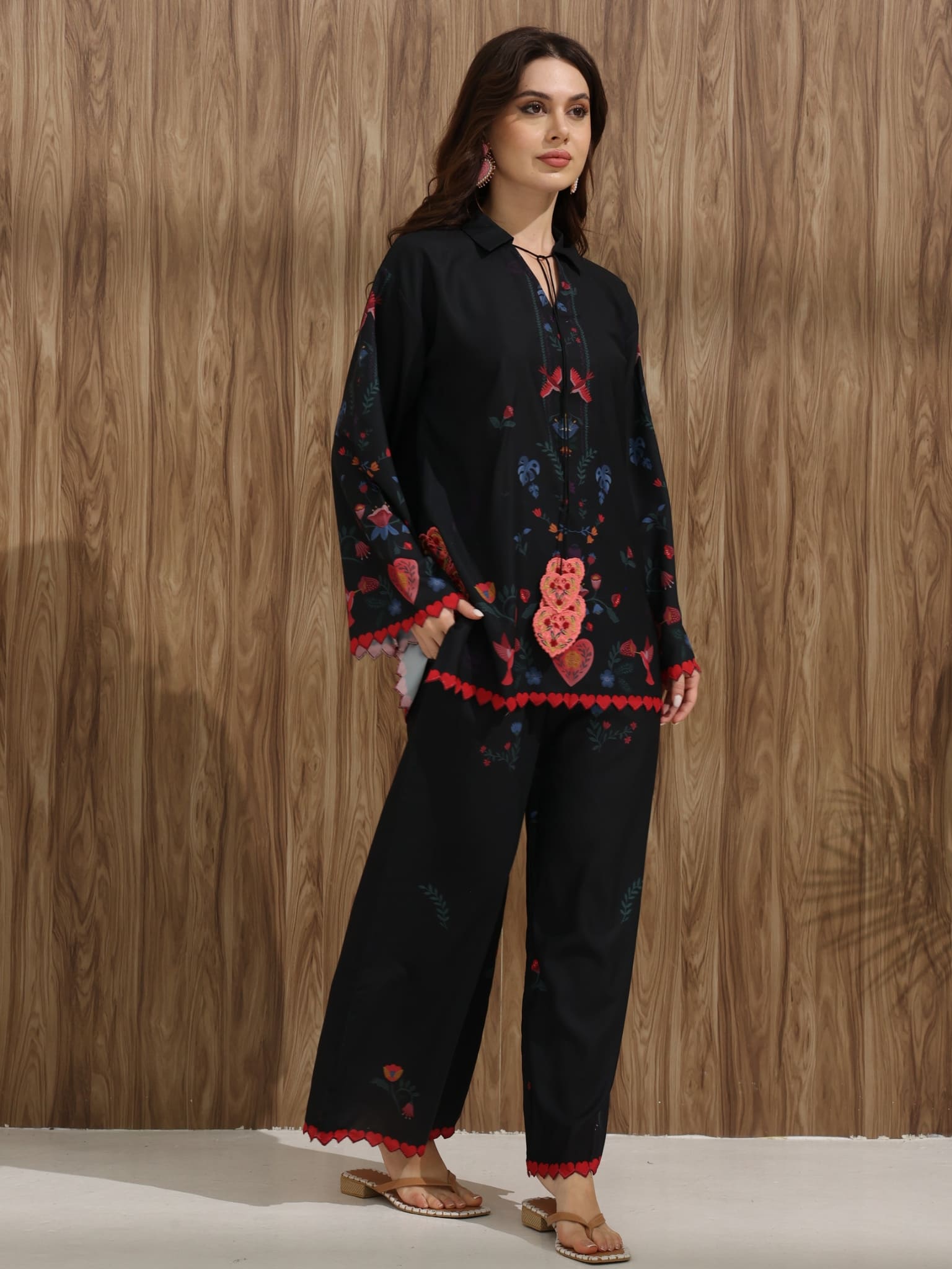 Amour Heart Black Pants