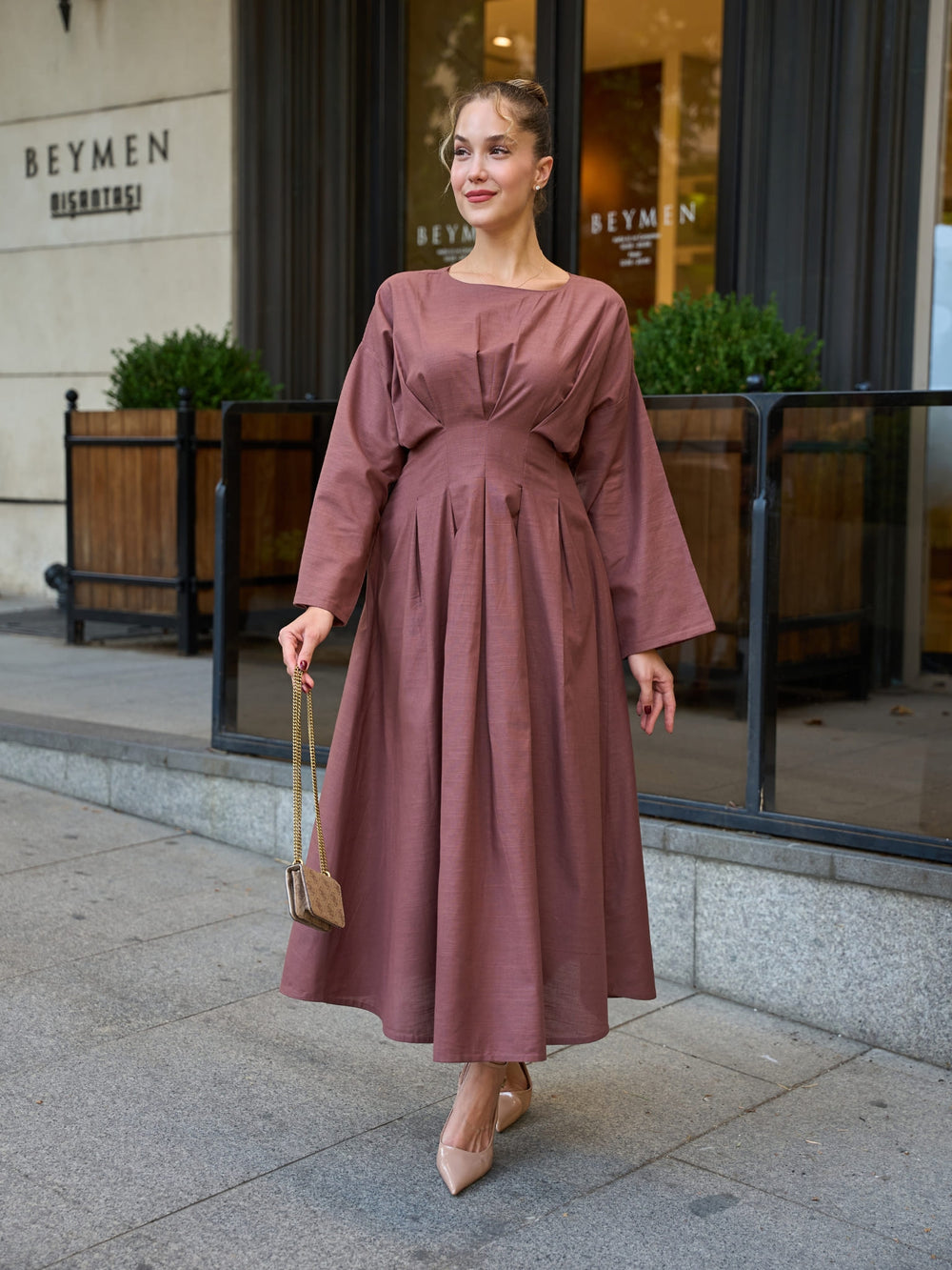 Neron Dusty Rose Pleated Dress