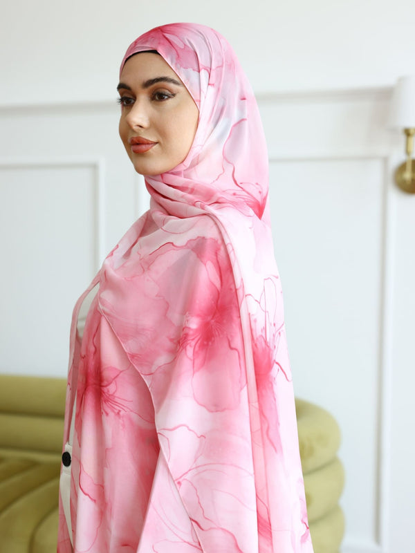 Blooming Pink Floral Stole / Sheila