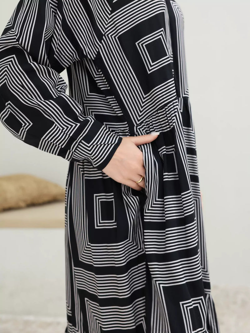 Kaleido Geometric Print Dress