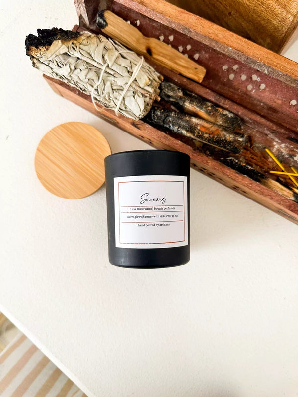 Luxe Oud Fusion  Scented Candle  - Sowears