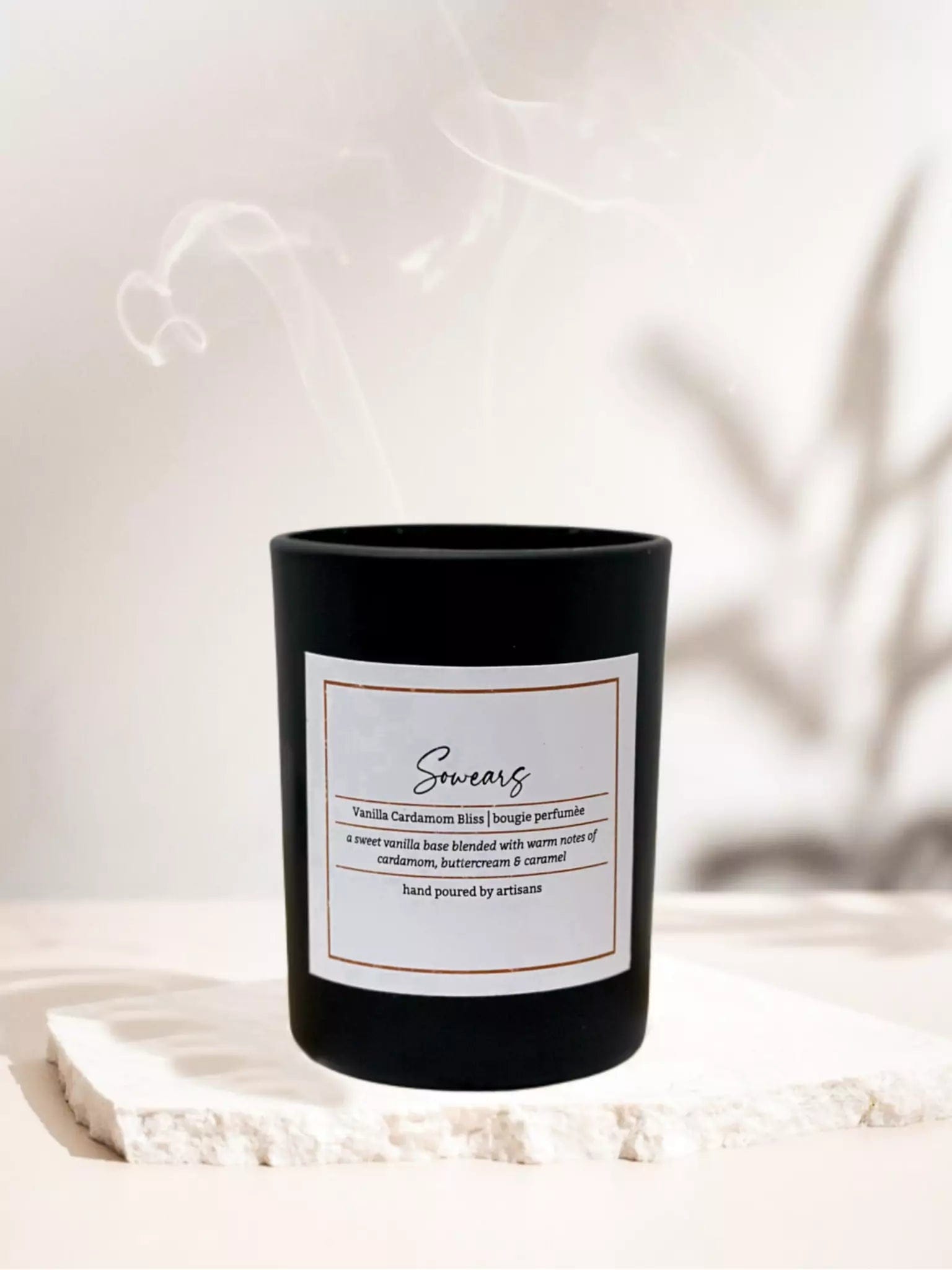 Vanila Cardamom Bliss Scented Candle  - Sowears