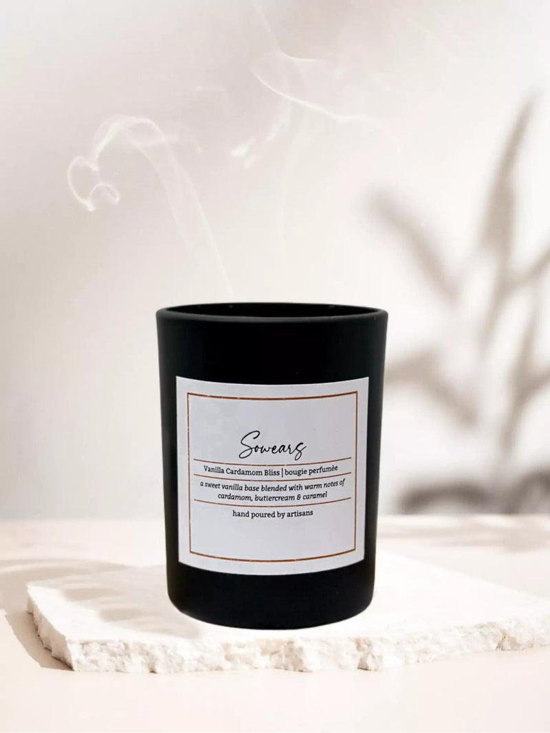 Vanila Cardamom Bliss Scented Candle  - Sowears