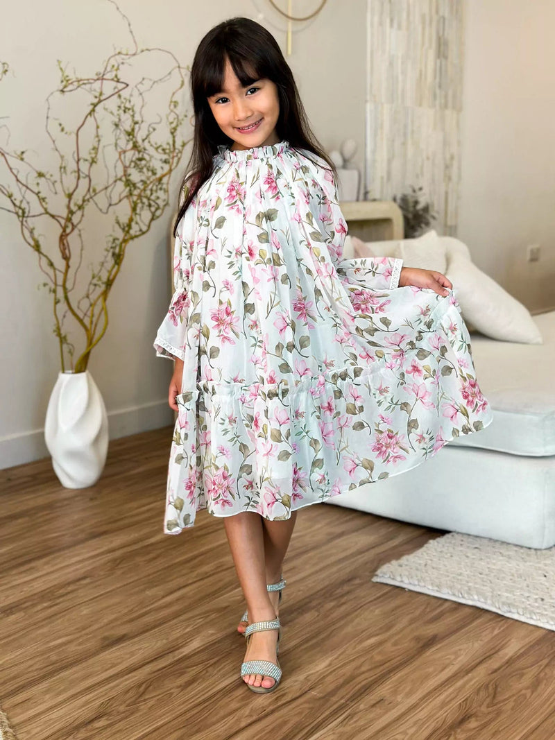 Mini Calla Floral Lace Dress Mini Calla Floral Lace Dress