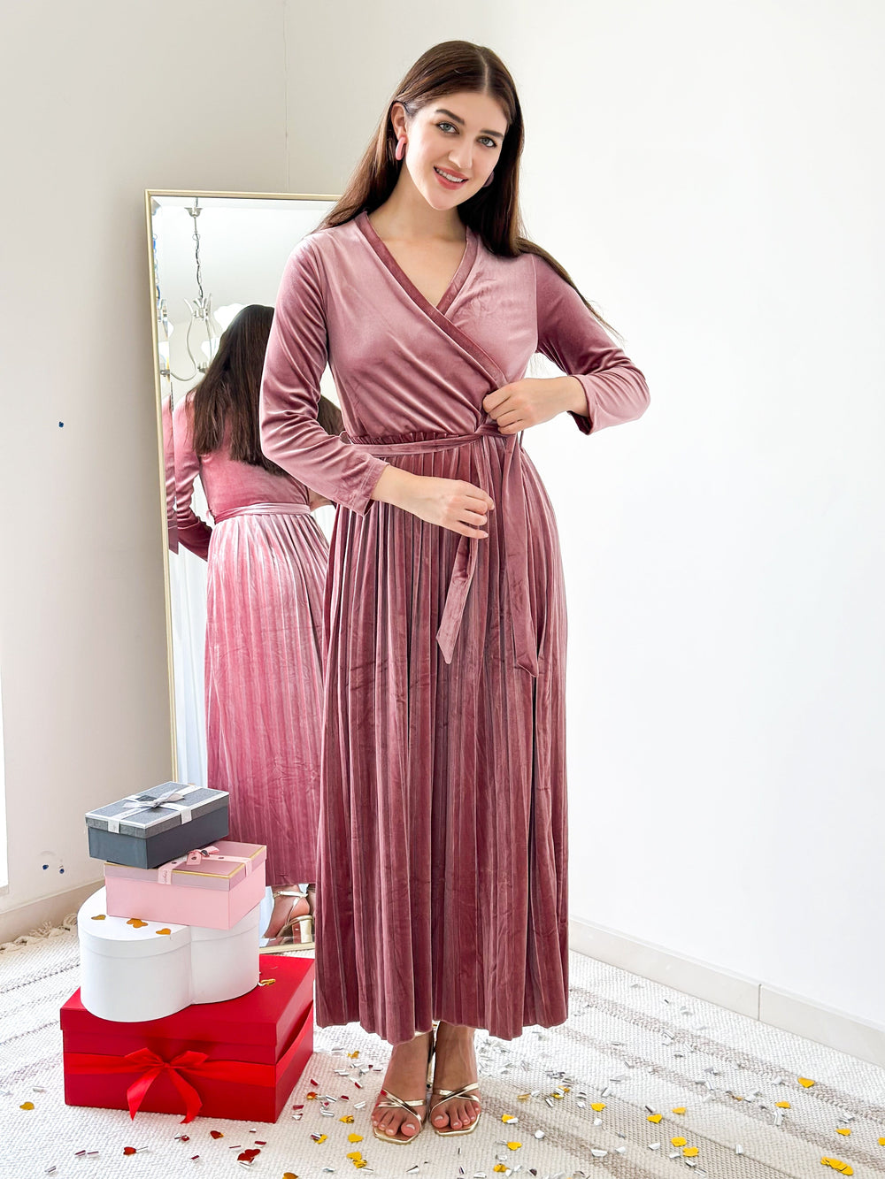 Promise - Dusty Pink Velvet Dress with Long Sleeves (Pleated)