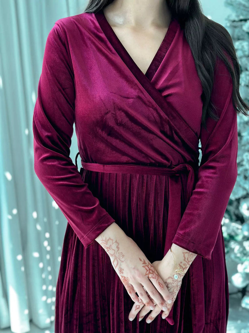 Promise - Plum Velvet Dress with Long Sleeves (Pleated) Dresses  - Sowears