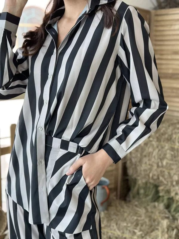 Co Ord Set In Black Streak Stripes Outfit Sets  - Sowears