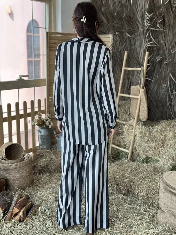 Co Ord Set In Black Streak Stripes Outfit Sets  - Sowears