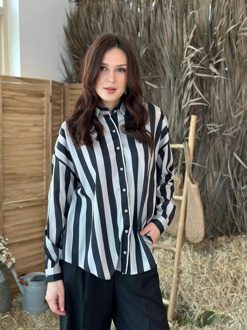 Streak Shirt in Stripes Outfit Sets  - Sowears