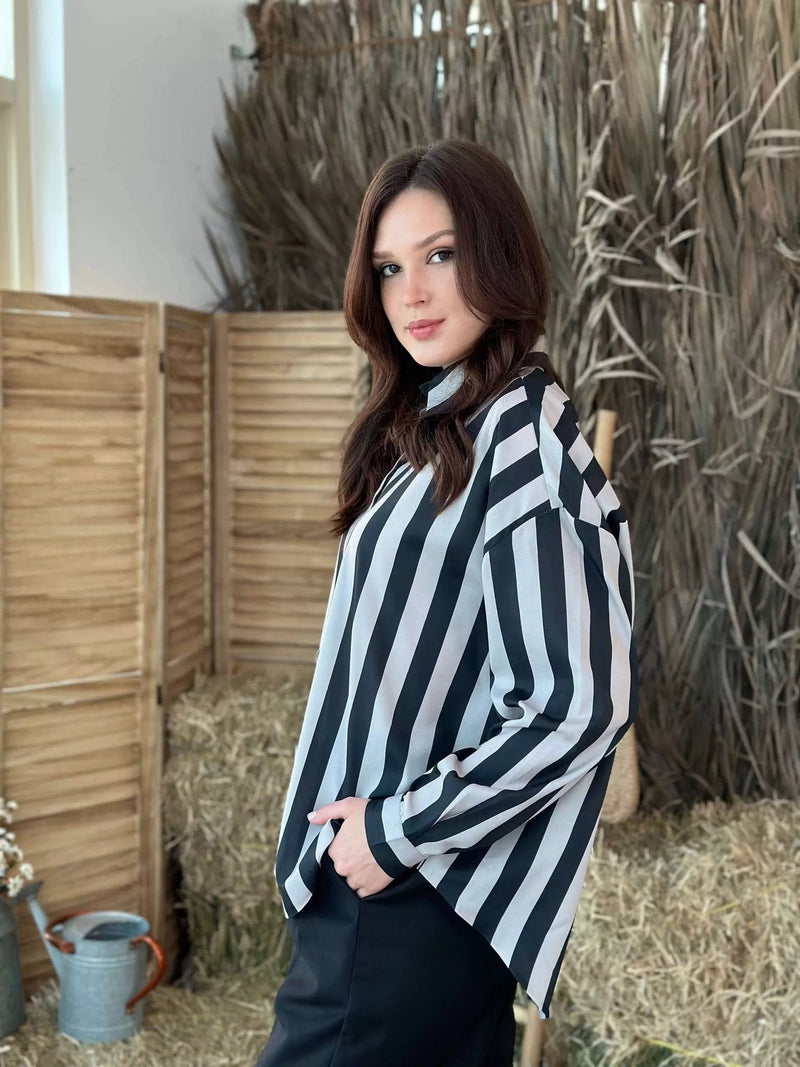 Streak Shirt in Stripes Outfit Sets  - Sowears