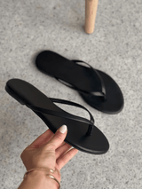 Classic Black Flats Shoes  - Sowears