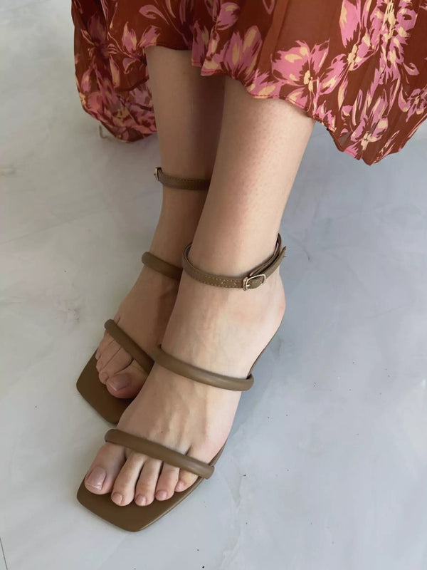 Town Heels in Olive Brown Shoes  - Sowears