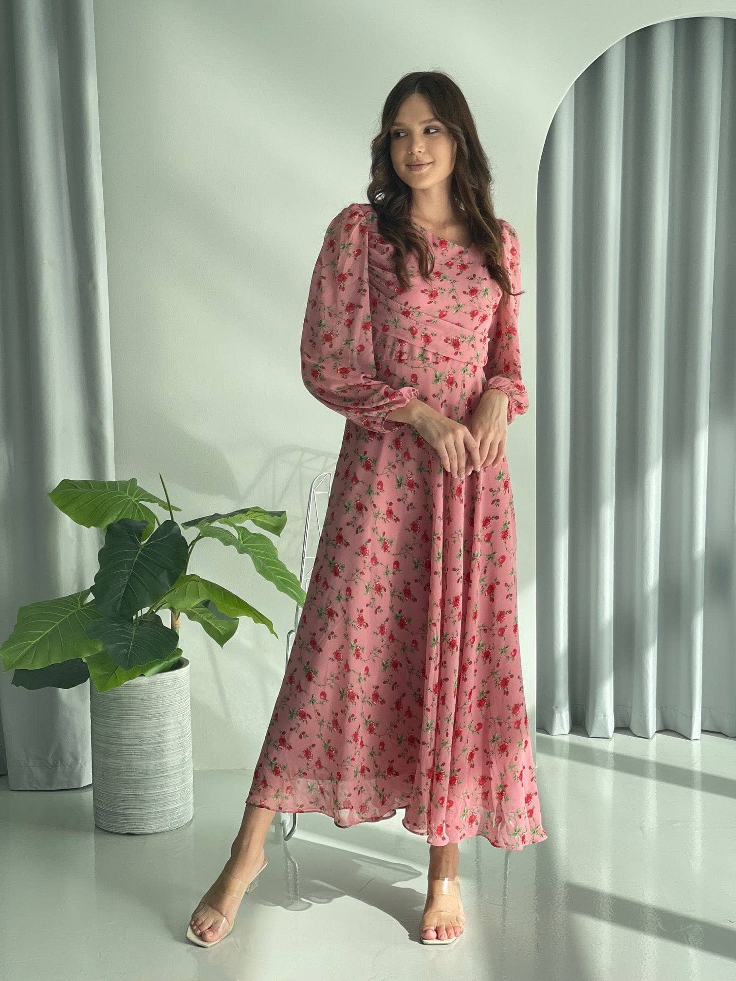Analogie Daisy Floral Dress - Dusty Pink main image 0