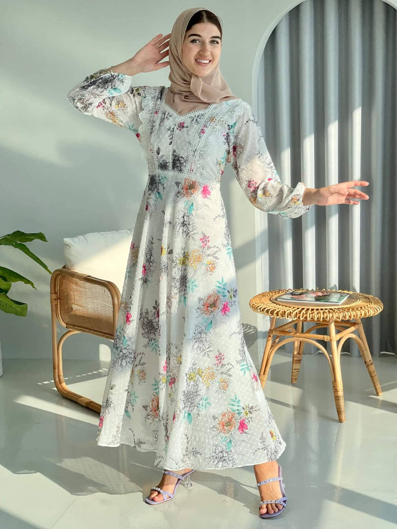 Layne Lacey In Brochia Floral Dresses  - Sowears