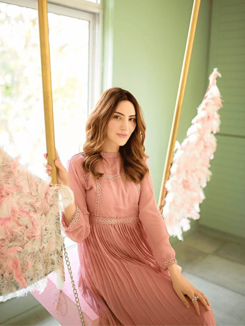 One Loved - Pleated Lacey Dress In Tea Pink Dresses  - Sowears